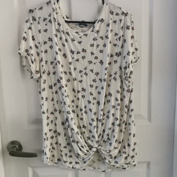 Flower Pattern Shirt - Picture 1 of 1
